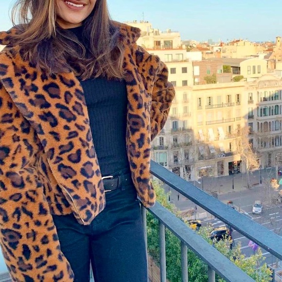 Faux fur leopard print jacket - Picture 1 of 3